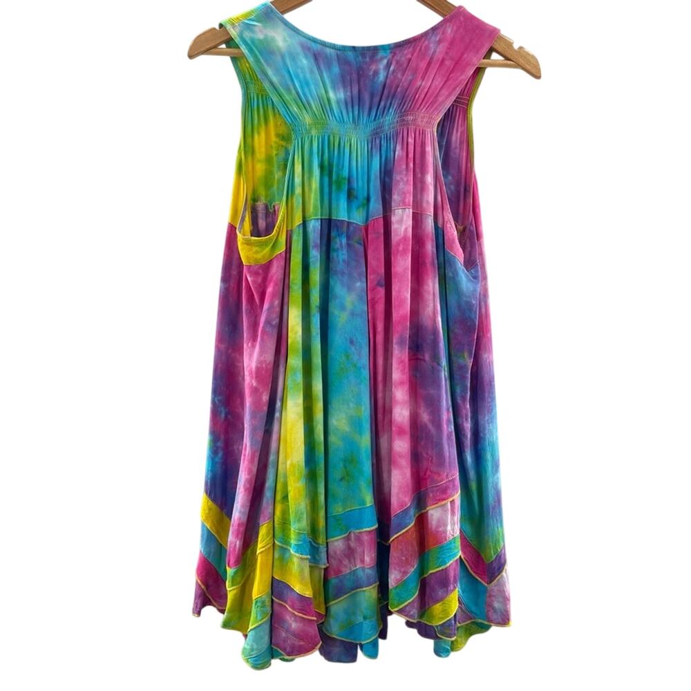 Roaman’s Bright Breezy Smocked Racerback Tunic Embellished Neckline Size 16W - Picture 5 of 6